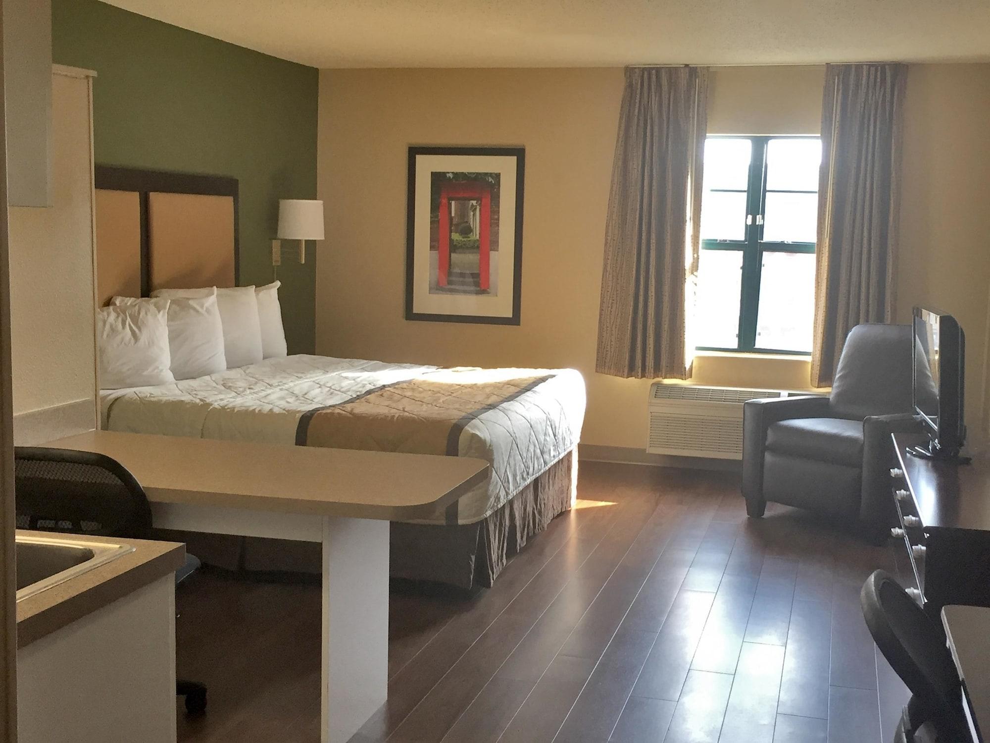 Extended Stay America Select Suites - Detroit - Novi - Haggerty Road Northville Exterior foto
